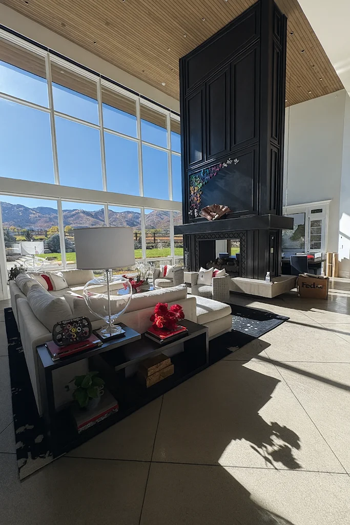Luxury home living room with mountain views in Utah